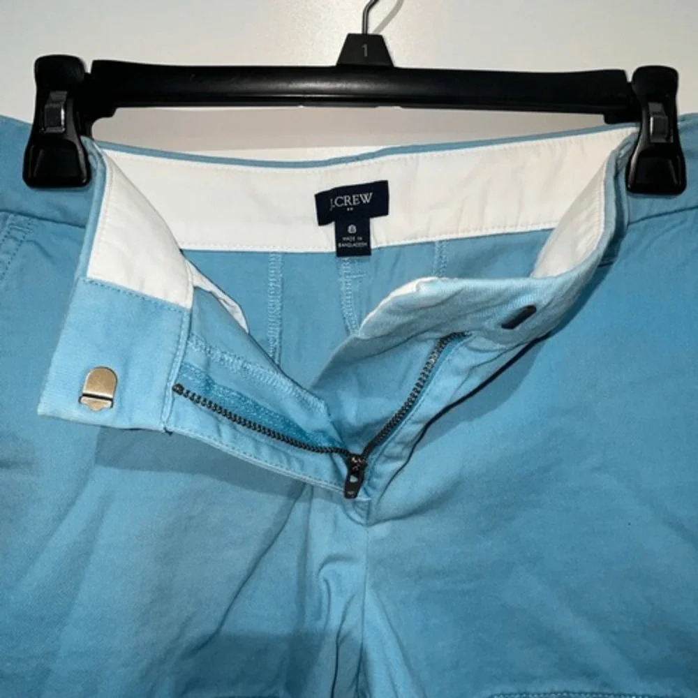 J.‎ Crew Women's Blue Classic Mid Rise Cotton Flat Front Chino Shorts Size 8